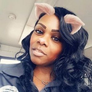 Meet your Posher, Shanise